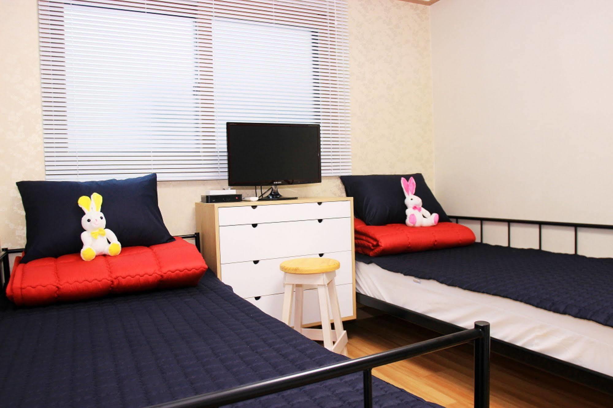 Hostel Kw Gangnam Сеул Экстерьер фото